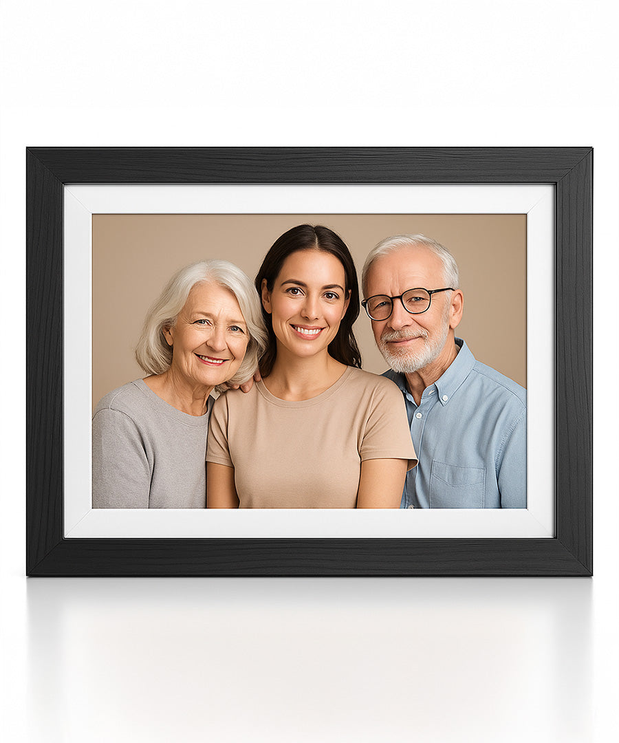 Digital Memory Frame - Wood